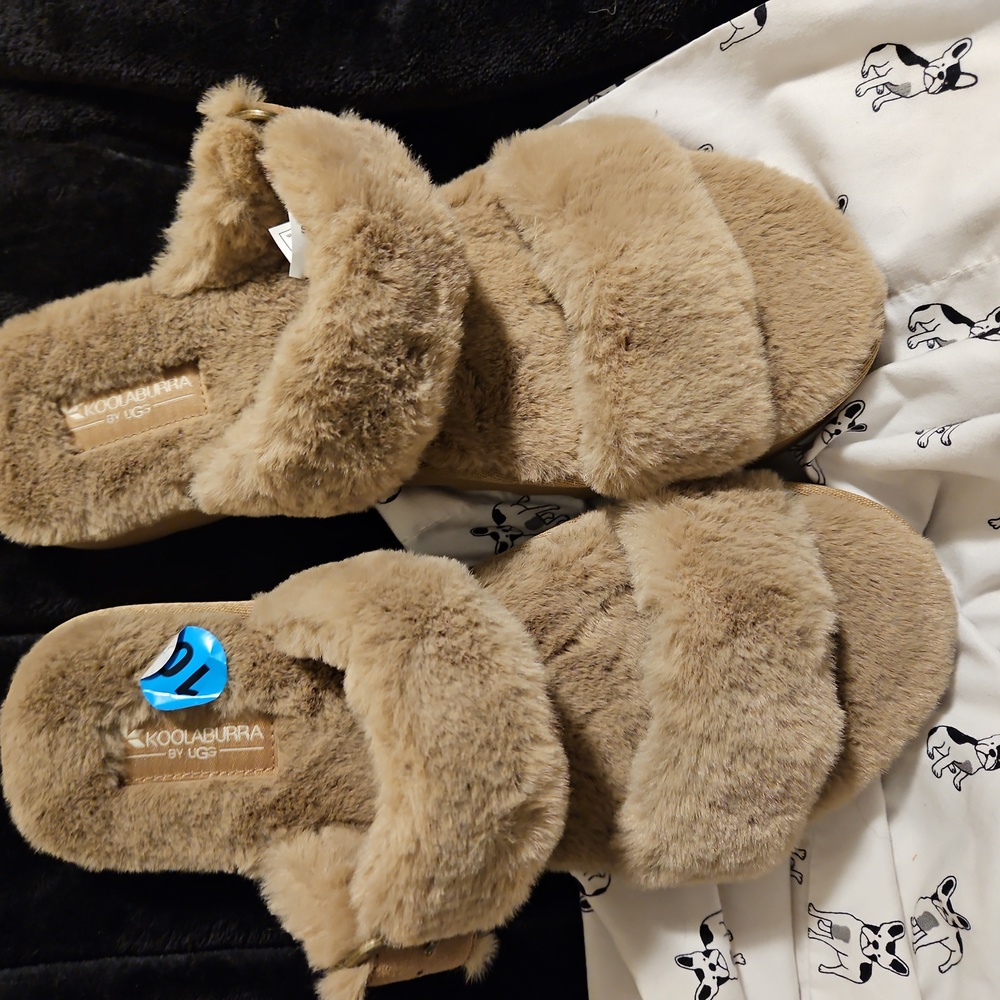 Koolaburra by Ugg size 10
